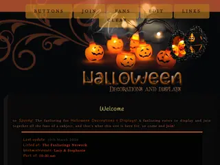 Spooky!       Halloween Decorations/Displays